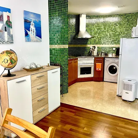 Apartamento Salon Moderno Con Plaza De Garaje Privada Llanes Exterior photo